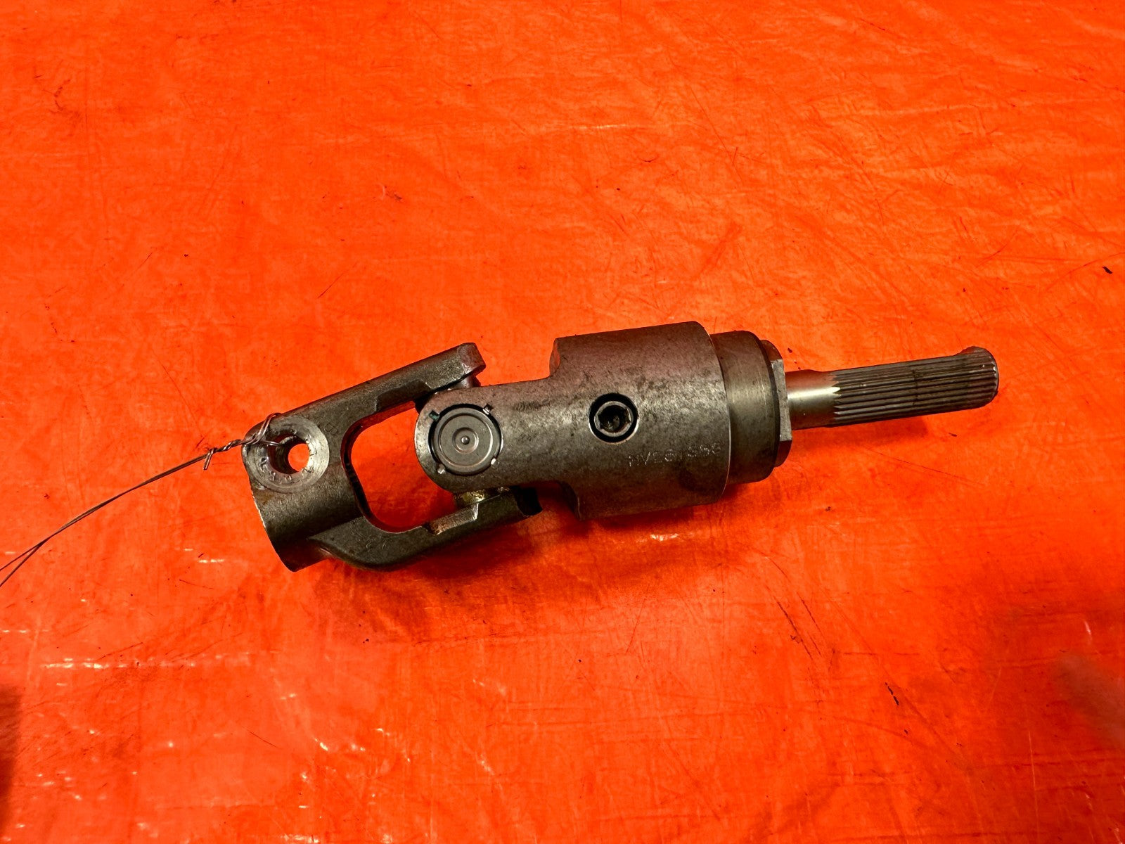 04 08 ACURA TSX   STEERING COLUMN TO RACK  U / B JOINT SWIVEL YOKE CONNECTOR 3213