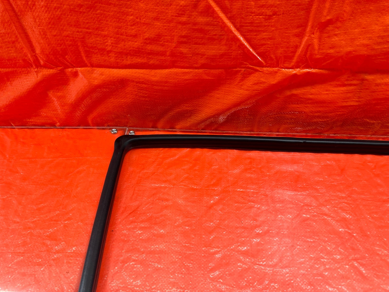 02 05 HONDA CIVIC SI EP3   CHASSIS TO DOOR OPEN TRIM WEATHER STRIP RIGHT OEM 21311