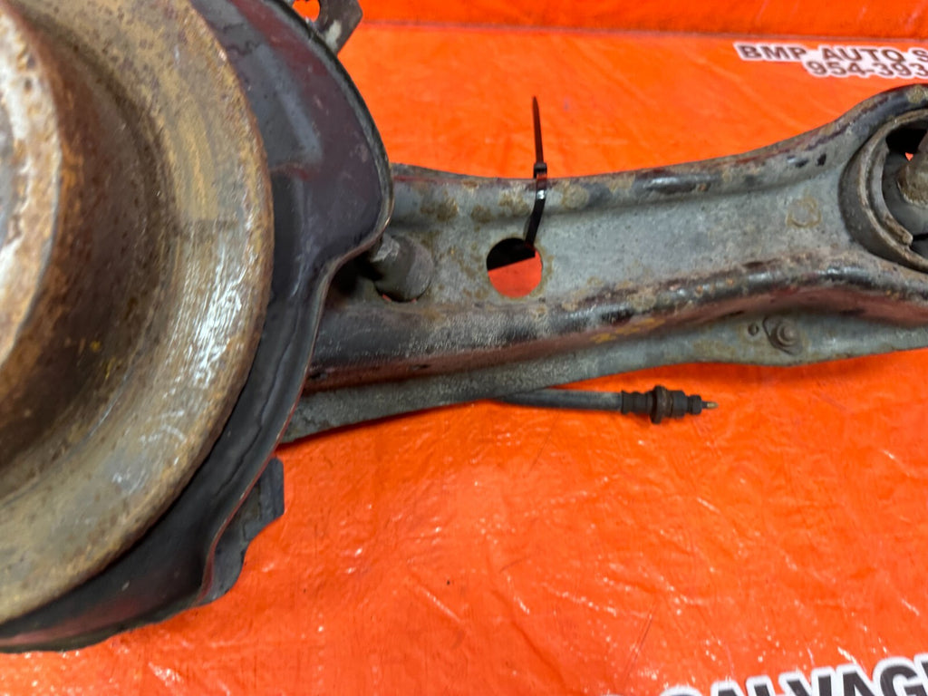 94 01 ACURA INTEGRA   PASSENGER RIGHT REAR TRAILING ARM WITH CALIPER ROTOR CABLE9
