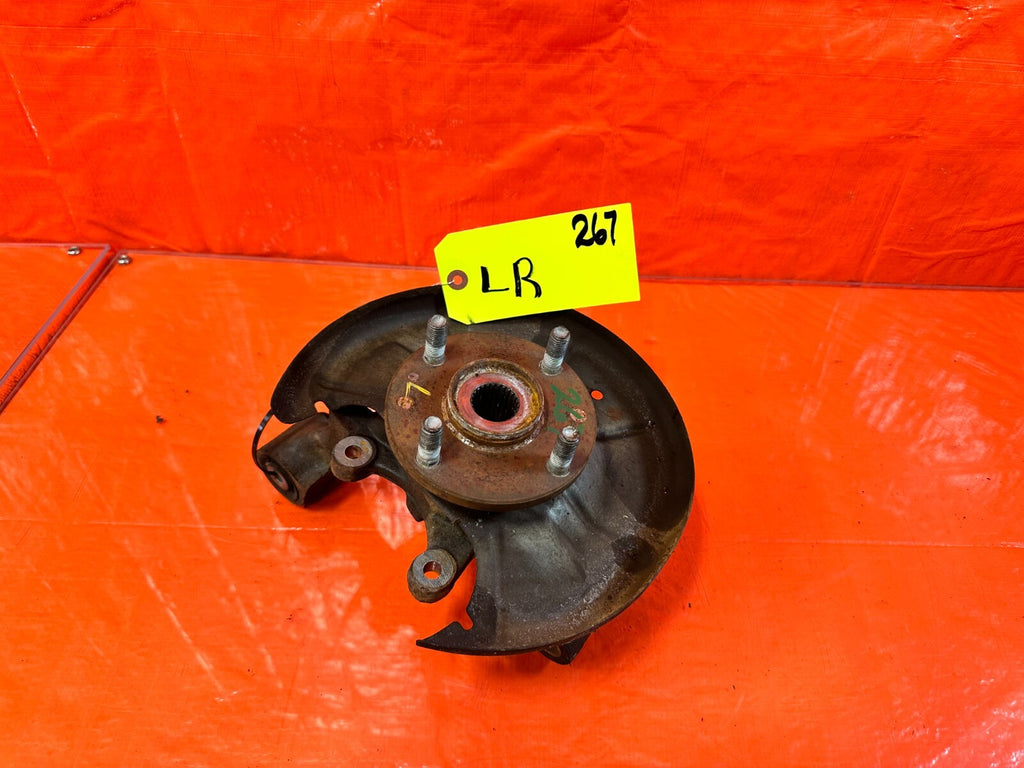 90 93 MAZDA MX 5 MIATA   DRIVER LEFT REAR   SPINDLE KNUCKLE HUB   OEM #2670