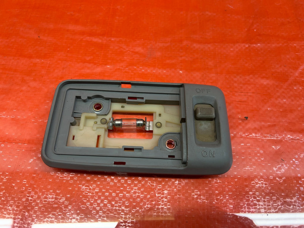 94 01 ACURA INTEGRA 2 DOOR GS GS R LS   REAR DOME MAP READING LIGHT LAMP OEM 1014