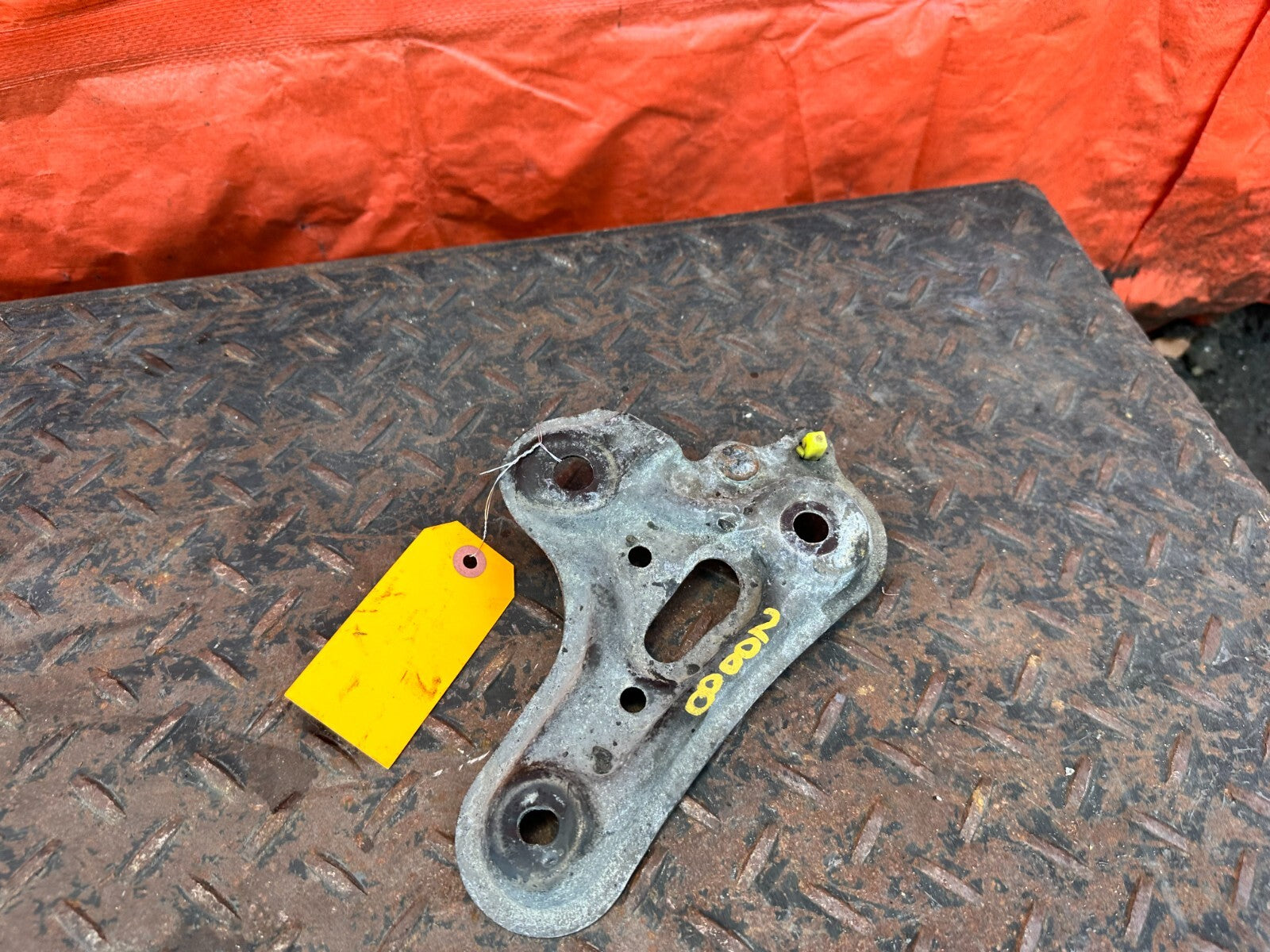 02 10 LEXUS SC430   FRONT SUB FRAME BRACE STIFFENER BRACKET OEM #2888
