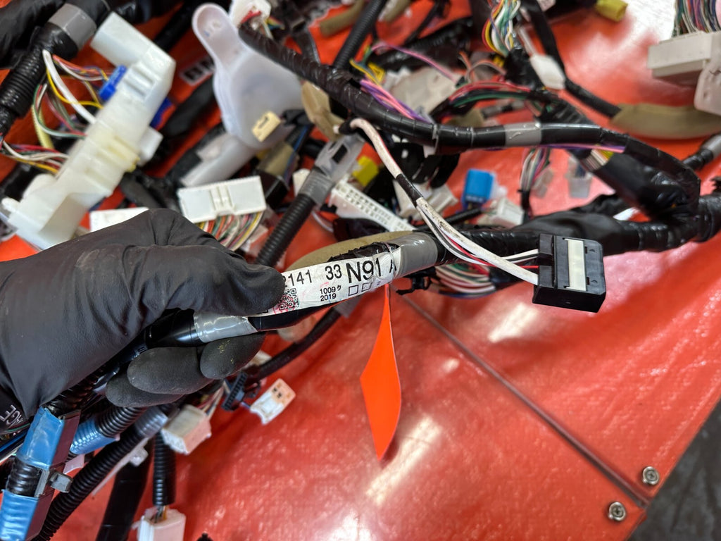 2009 09 LEXUS ES350   INTERIOR BULK HARNESS   82111 33F21   OEM #24411
