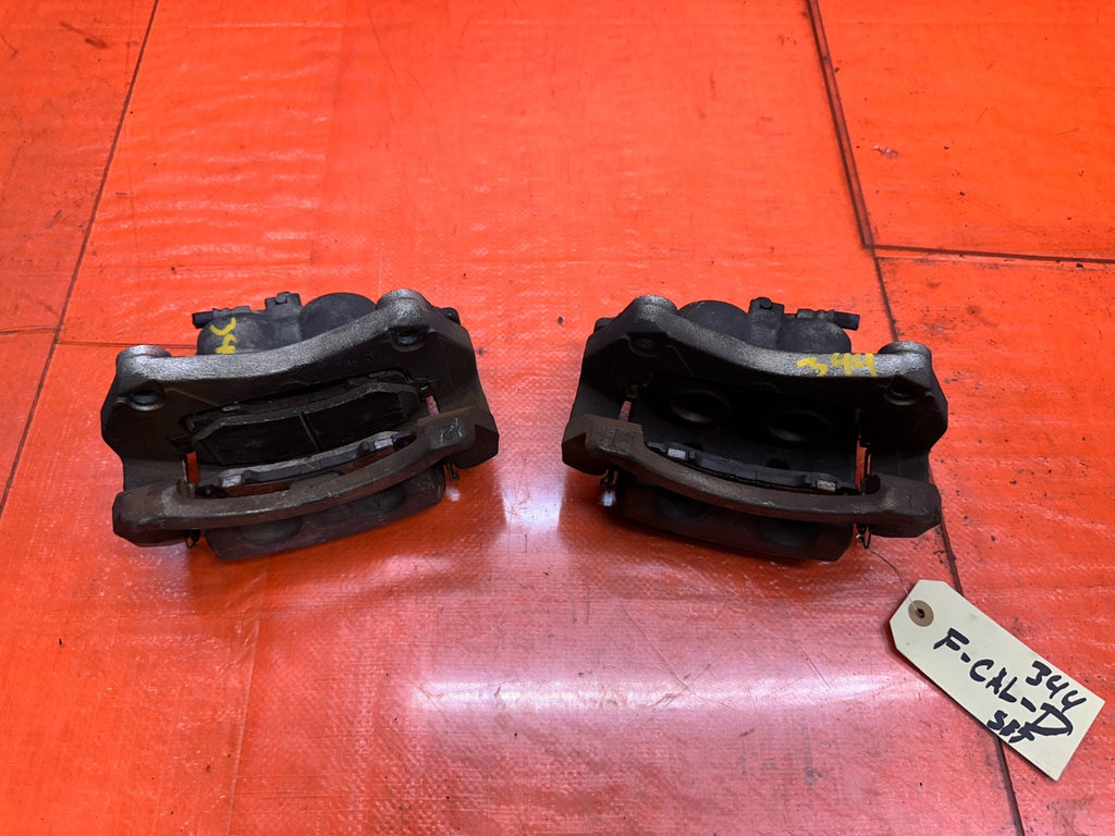 14-15 INFINITI Q50 3.7L FRONT LEFT RIGHT BRAKE CALIPERS SET PAIR ASSEMBLY OEM #34