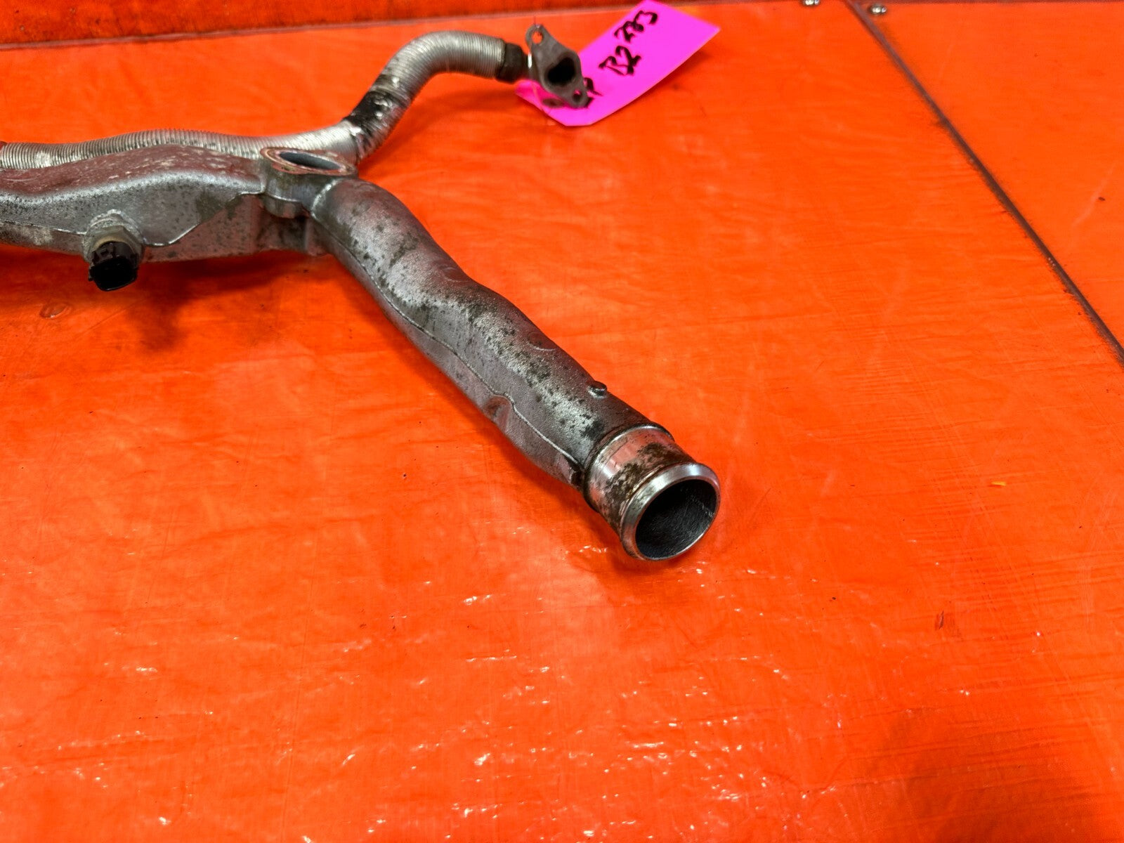 08 14 SUBARU IMPREZA WRX STI EJ257 ALUMINUM COOLANT PASSAGE LINES W/ SENSOR 2839