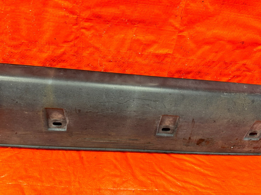 94 01 ACURA INTEGRA   2 DOOR   SIDE SKIRT ROCKER MODLING RIGHT SIDE OEM #3093
