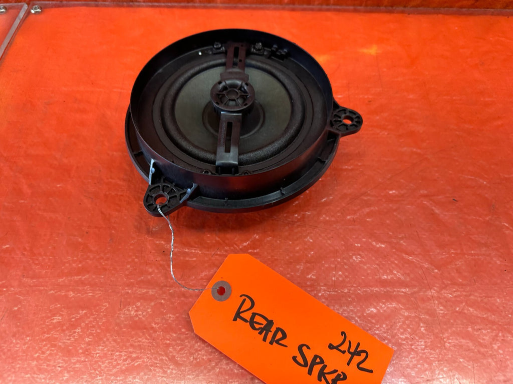 14 16 INFINITI Q50 SPORT & RED SPORT LEFT OR RIGHT REAR BOSE DOOR SPEAKER #242 12