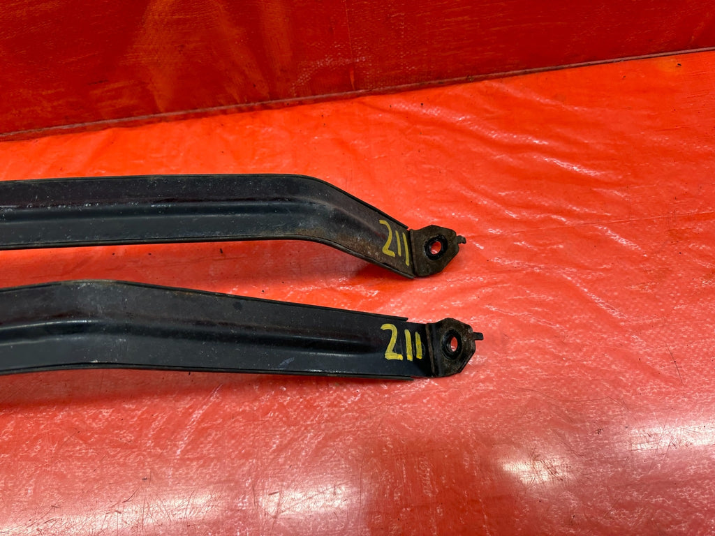 05 06 ACURA RSX   GAS GASOLINE FUEL TANK MOUNTING STRAPS BAND SET   OEM #2114
