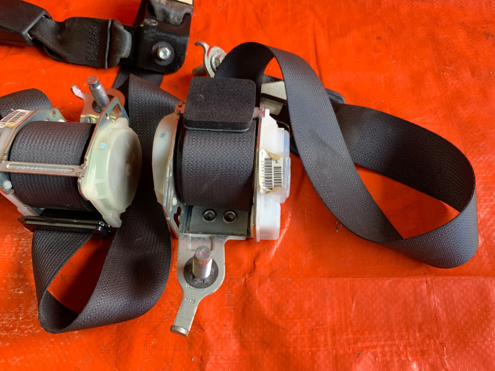 OEM 2007 07 HONDA CIVIC SI COUPE   REAR SEAT BELT SET LEFT CENTER RIGHT COMPLETE3