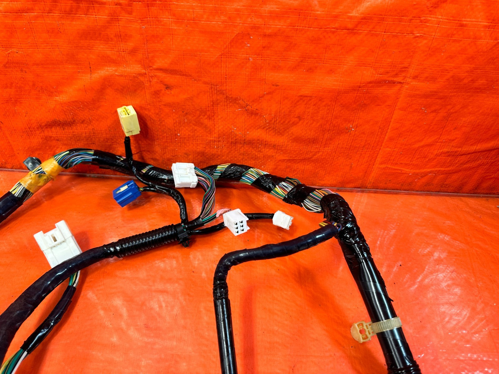 09 11 MAZDA RX8 RX 8   FF61 67 050F   WIRE HARNESS WIRING HARNESS   INTERIOR 3034