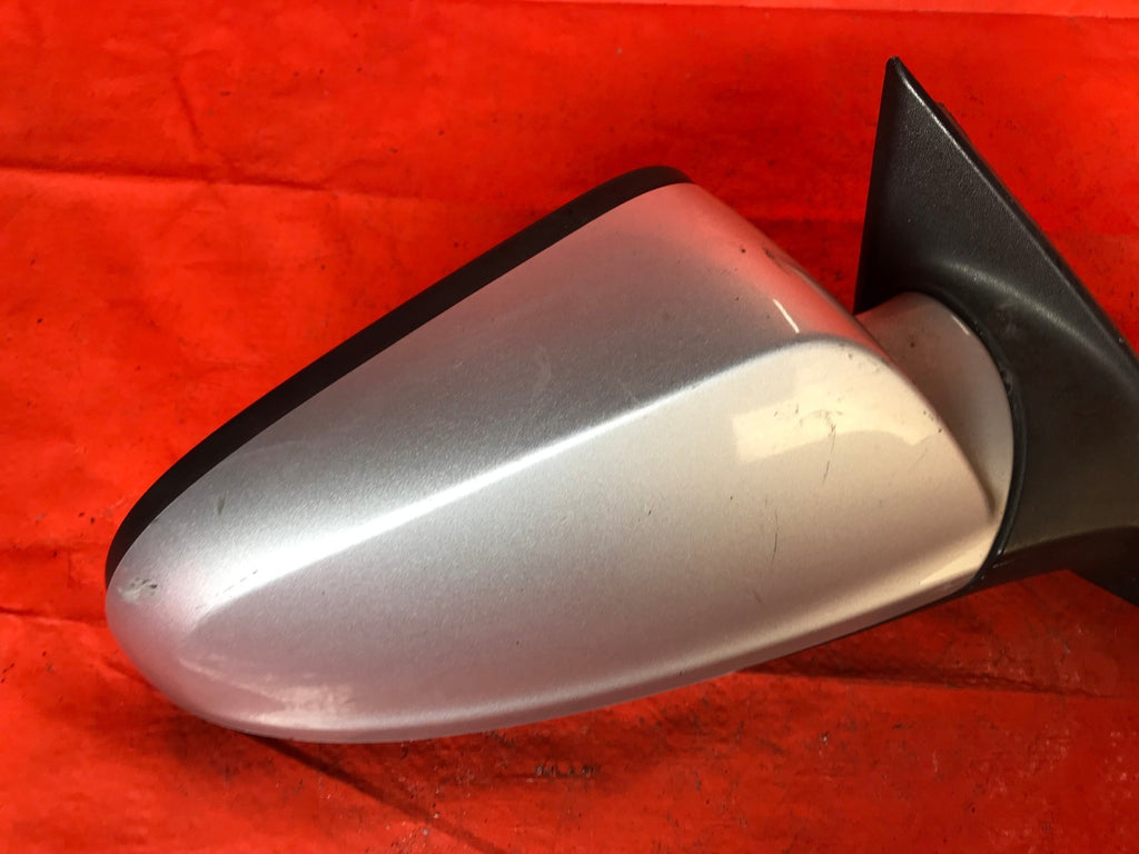 OEM 2010 10 CHEVROLET MALIBU PASSENGER RIGHT SIDE VIEW MIRROR SILVER 208936633
