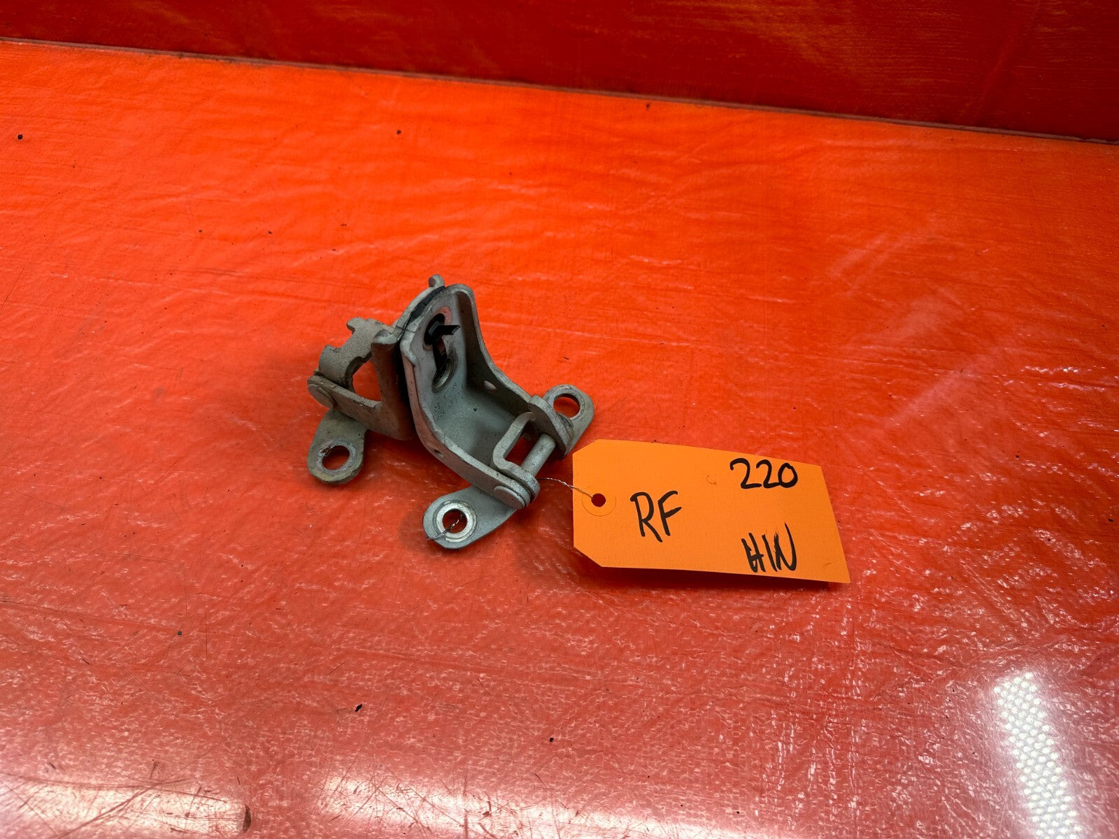06 11 CIVIC 4D SEDAN   DOOR HINGE SET   UPPER & LOWER RIGHT FRONT SIDE OEM #2200