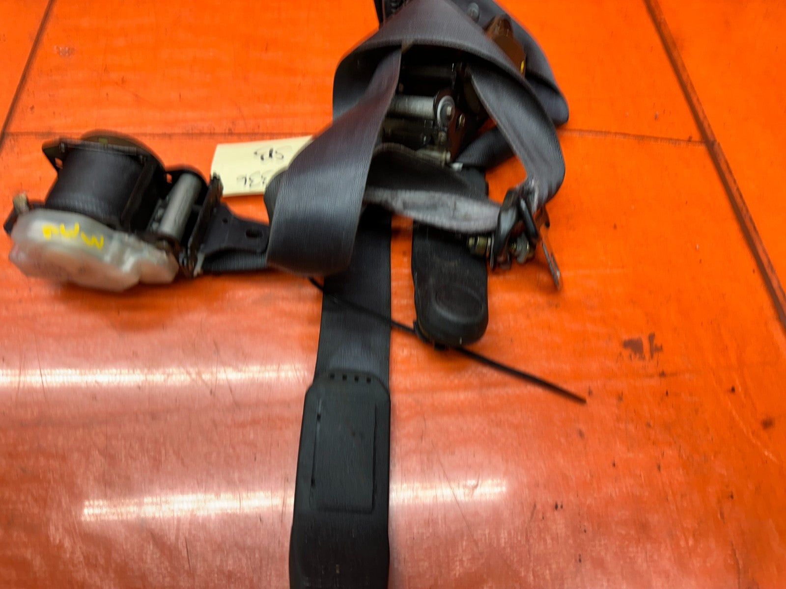 97 01 HONDA PRELUDE 2.2L DRIVER PASSENGER FRONT SEAT BELTS RETRACTOR OEM #33614
