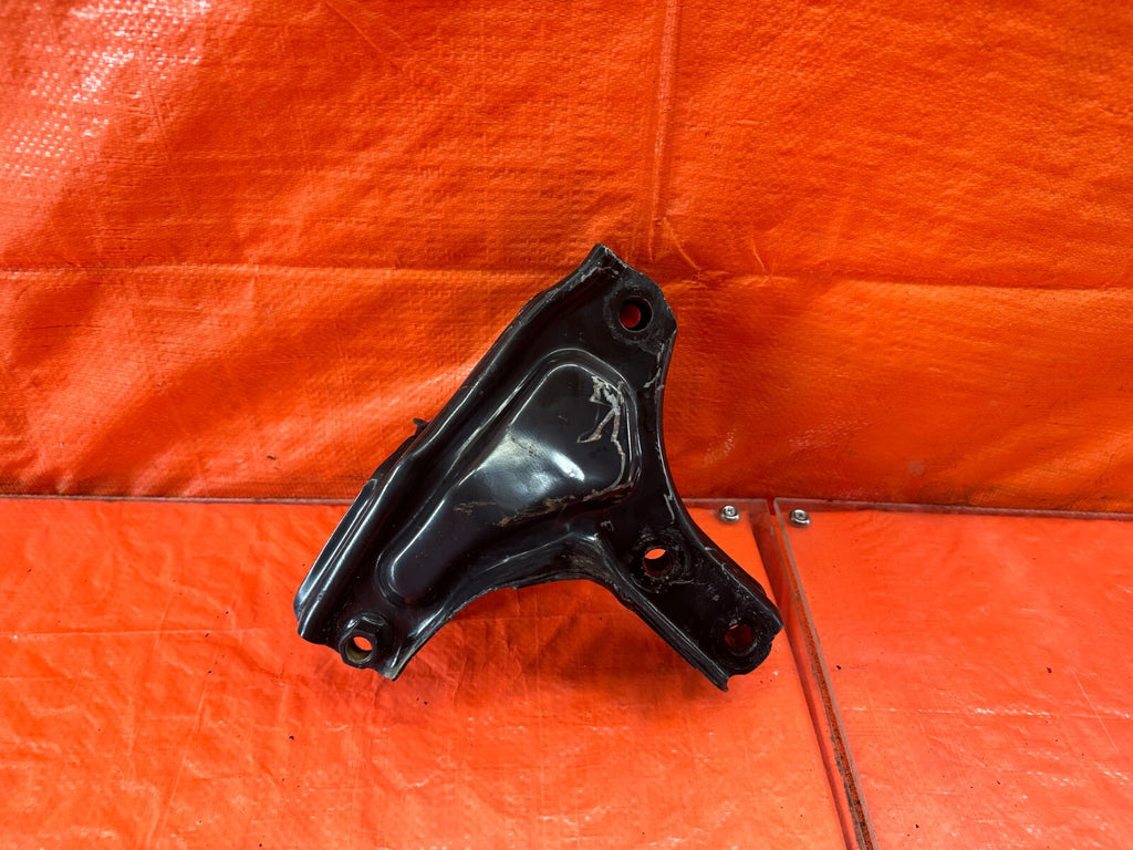 96 00 HONDA CIVIC EX COUPE   REAR TRANSMISSION BRACKET   AUTOMATIC AUTO A/T 2310