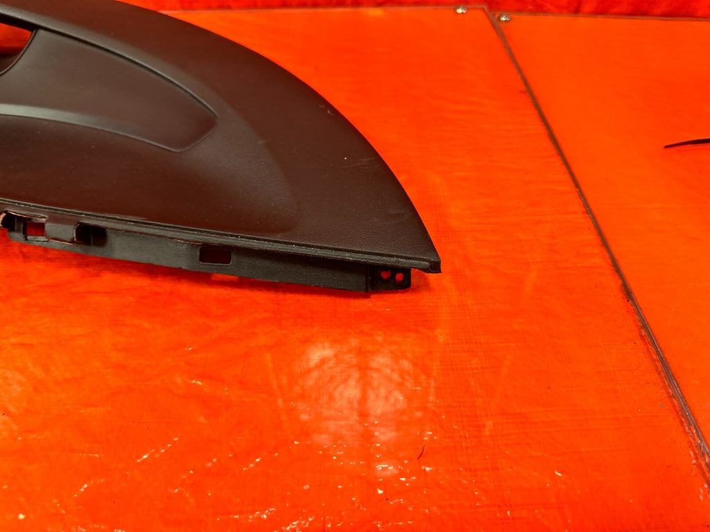 06 11 HONDA CIVIC SI UPPER DASH DASHBOARD SPEEDOMETER BEZEL TRIM PLASTIC OEM 2827
