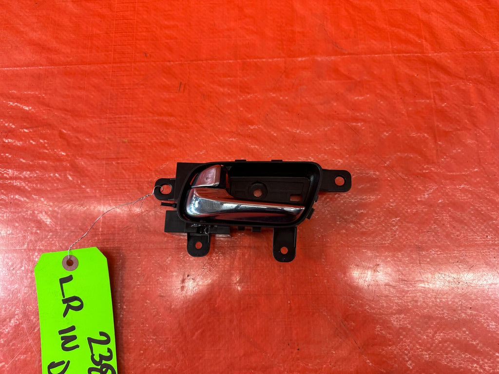 09 13 INFINITI G37 SEDAN   DRIVER LEFT REAR INTERIOR DOOR HANDLE   OEM #2381