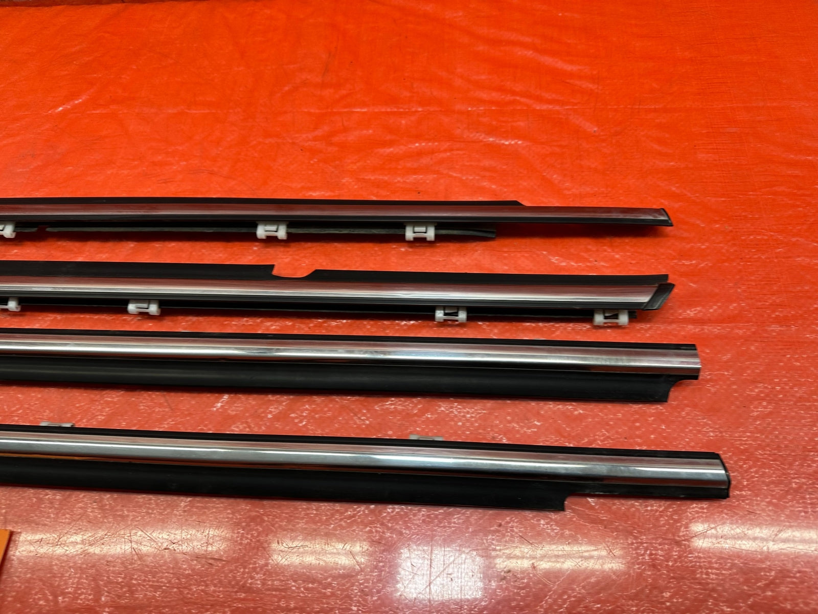 08 15 LANCER EVOLUTION X EVO 10 LEFT RIGHT FRONT REAR CHROME DOOR GLASS TRIM 2146