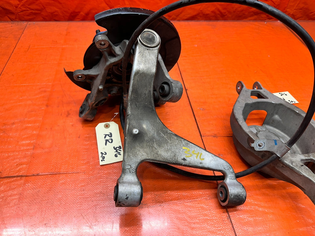03-08 NISSAN 350Z RIGHT REAR SPINDLE KNUCKLE HUB WITH CONTROL ARMS OEM #3468