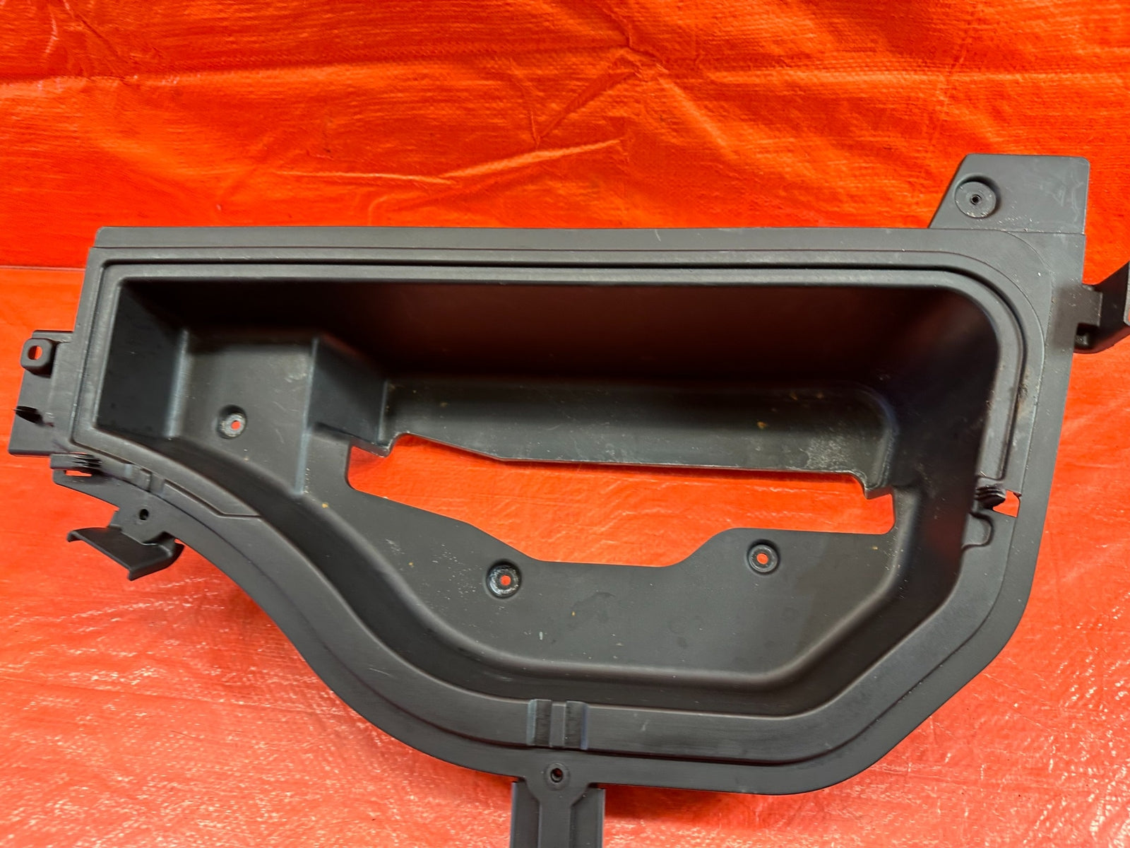 10 16 HYUNDAI GENESIS COUPE   TRUNK PLASTIC LINER LUGGAGE TRAY LEFT   OEM #2198