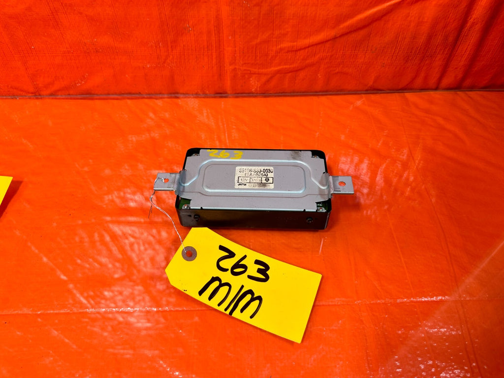 97 01 HONDA PRELUDE   REAR SUBWOOFER CONTROL MODULE AMPLIFIER OEM #2630