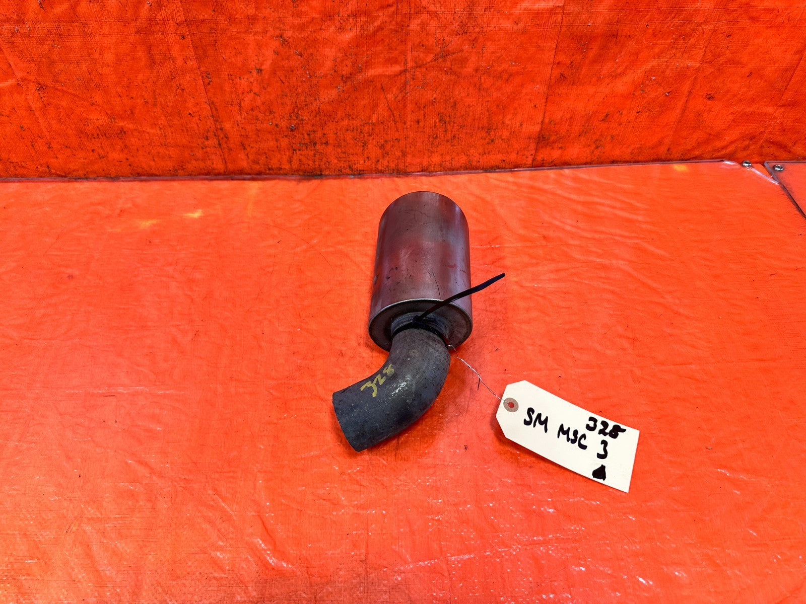 08 15 INFINITI G37 & Q60    2D COUPE   LEFT EXHAUST PAN MUFFLER TIP   OEM 3281