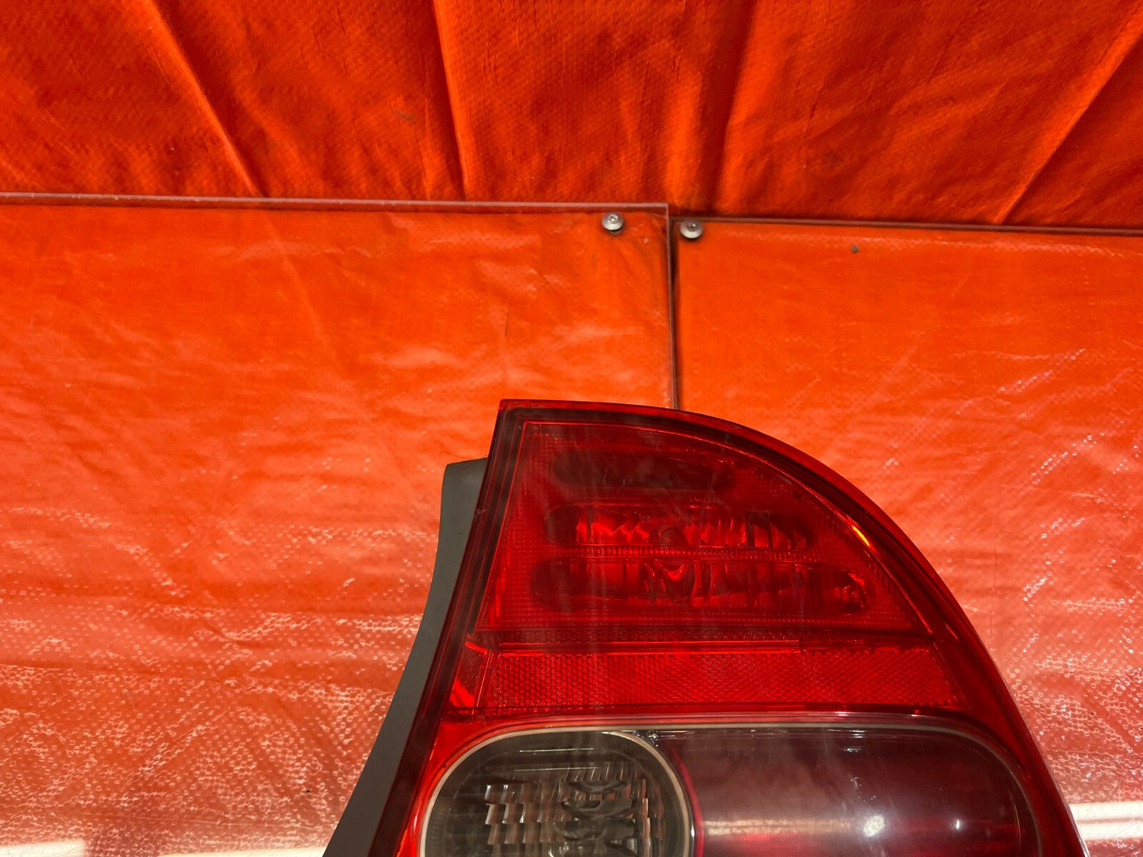06 08 HONDA CIVIC   4 DOOR SEDAN PASSENGER RIGHT OUTER TAIL LIGHT LAMP OEM #1125