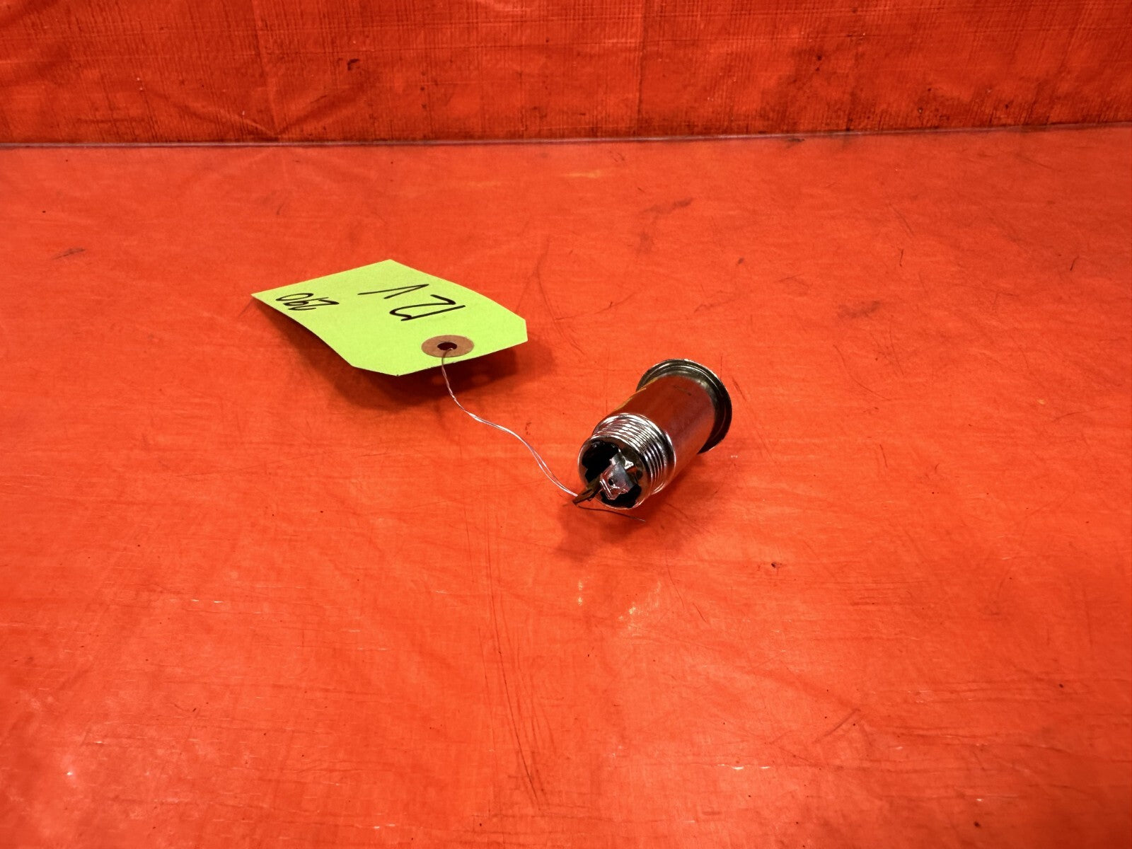 00 09 HONDA S2000   12V SOCKET CHARGER PORT   OEM FACTORY OE #2902