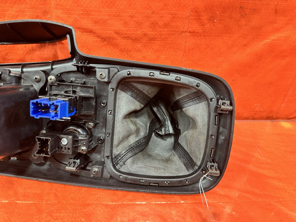 00 03 HONDA S2000   AP1 MODEL   ARM REST CENTER SHIFTER CONSOLE TRIM   OEM #2907