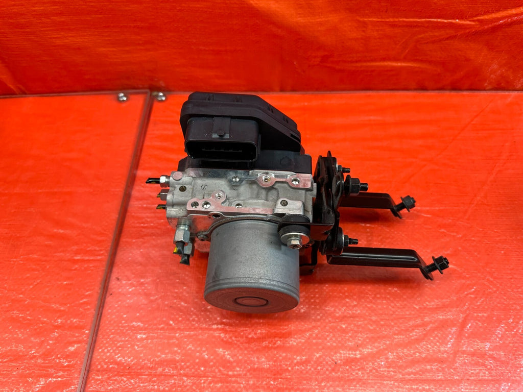 2017 17 INFINITI Q50 RED SPORT 400 RWD ABS PUMP ANTI SKID LOCK ACTUATOR VSA #1854
