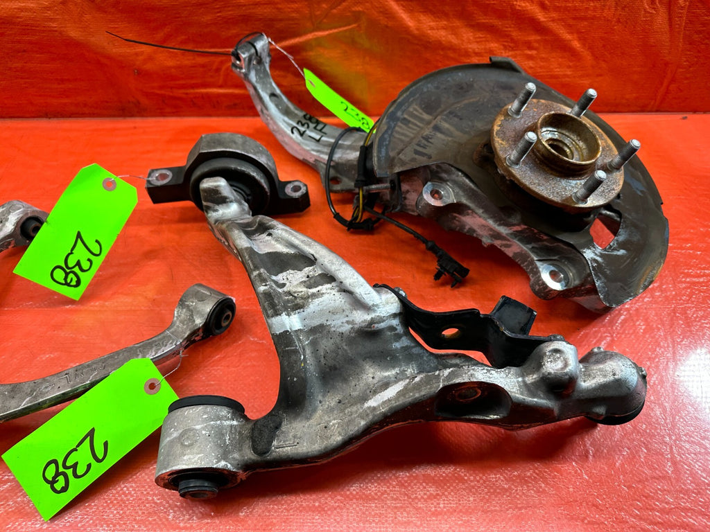 09 13 INFINITI G37 4D   RWD   LEFT FRONT SPINDLE W/ UPPER & LOWER CONTROL ARMS5