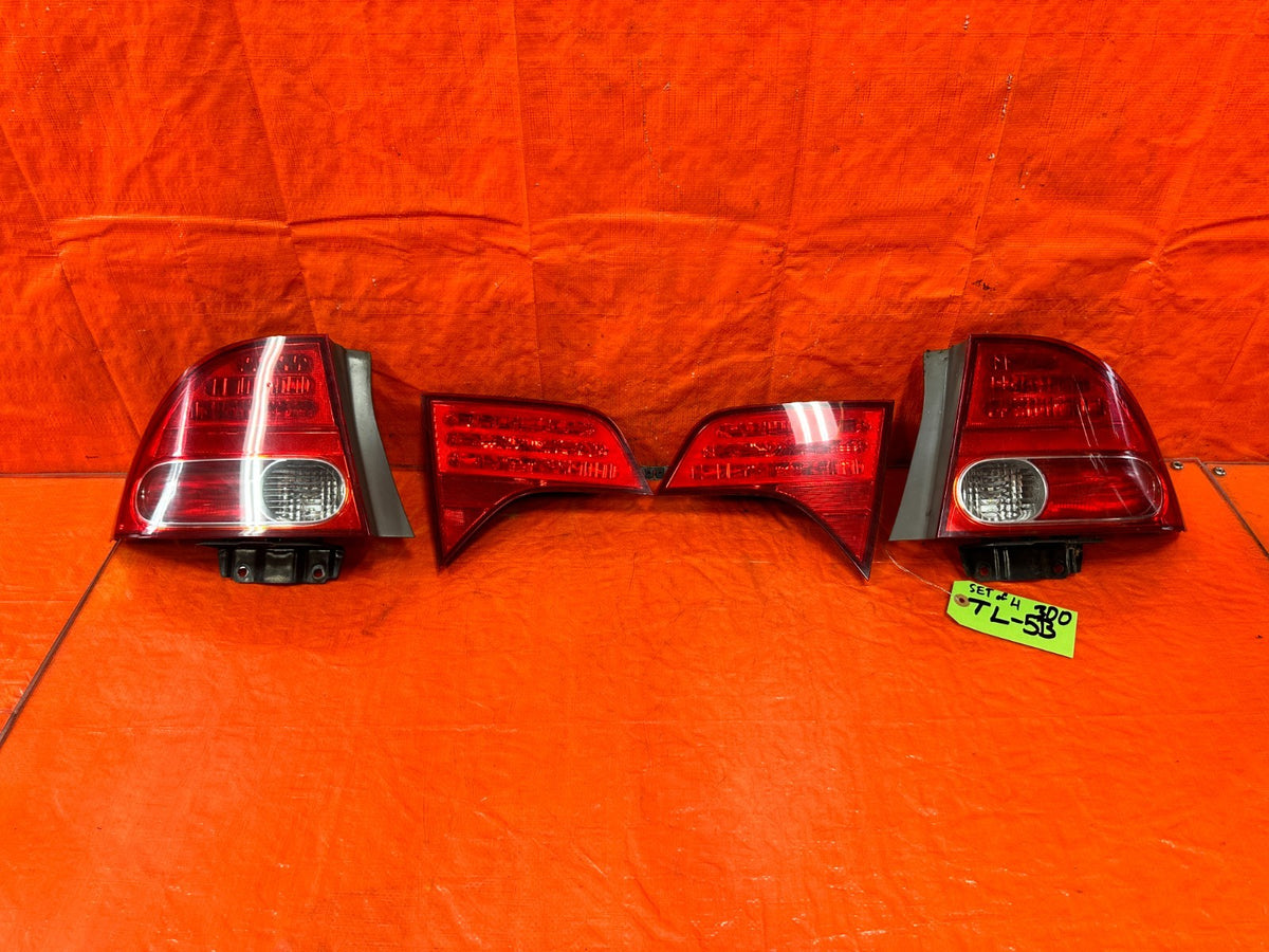 06-08 HONDA CIVIC - 4 DOOR SEDAN COMPLET TAIL LIGHT TAIL LAMP SET ALL 4 OEM 3000
