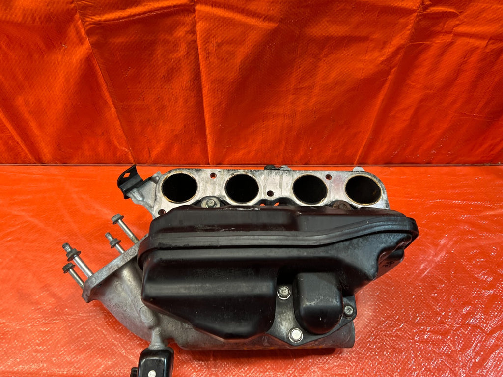 2010 ACURA CSX iTECH   INTAKE MANIFOLD ASSEMBLY   OUTER PORTION   OEM #15510