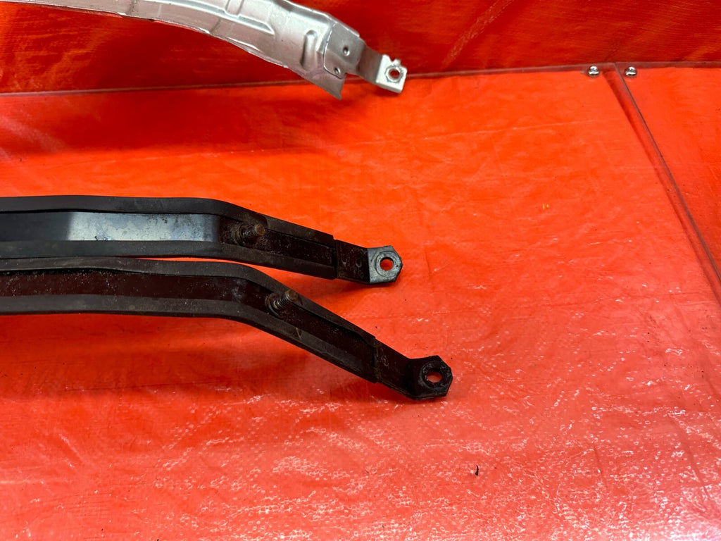 12 21 SUBARU WRX STI  SEDAN GASOLINE GAS FUEL TANK STRAP SET STRAPS SUPPORTS 1804