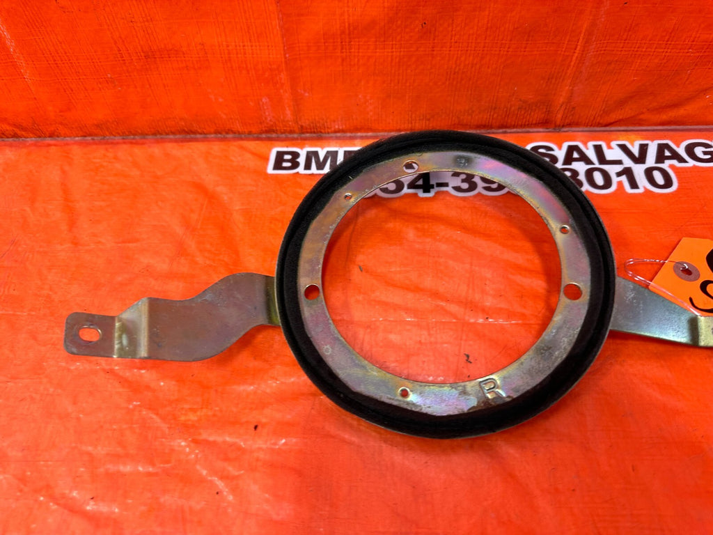 93 97 HONDA DEL SOL   PASSENGER RIGHT REAR SPEAKER BRACKET   OEM FACTORY #2564