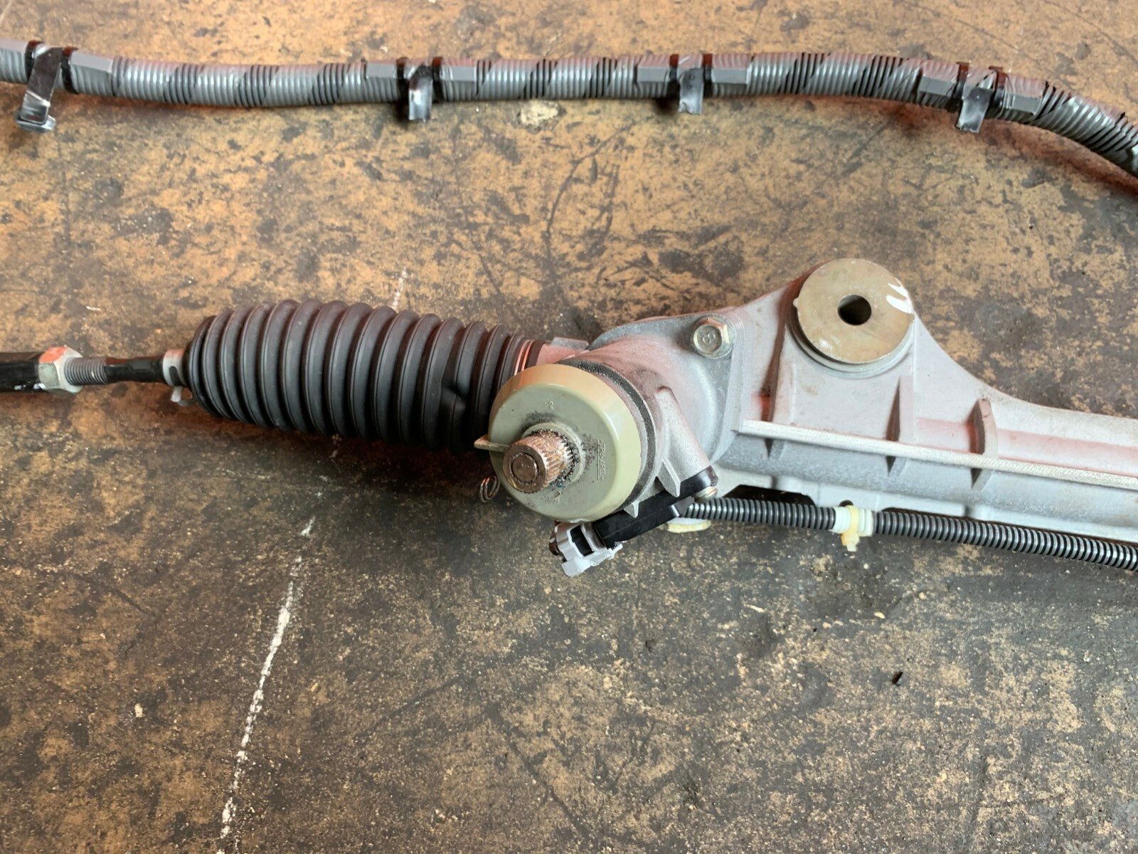 OEM 2016   2017 INFINITI Q50 3.0T NON SPORT MODEL   POWER STEERING RACK EPS8