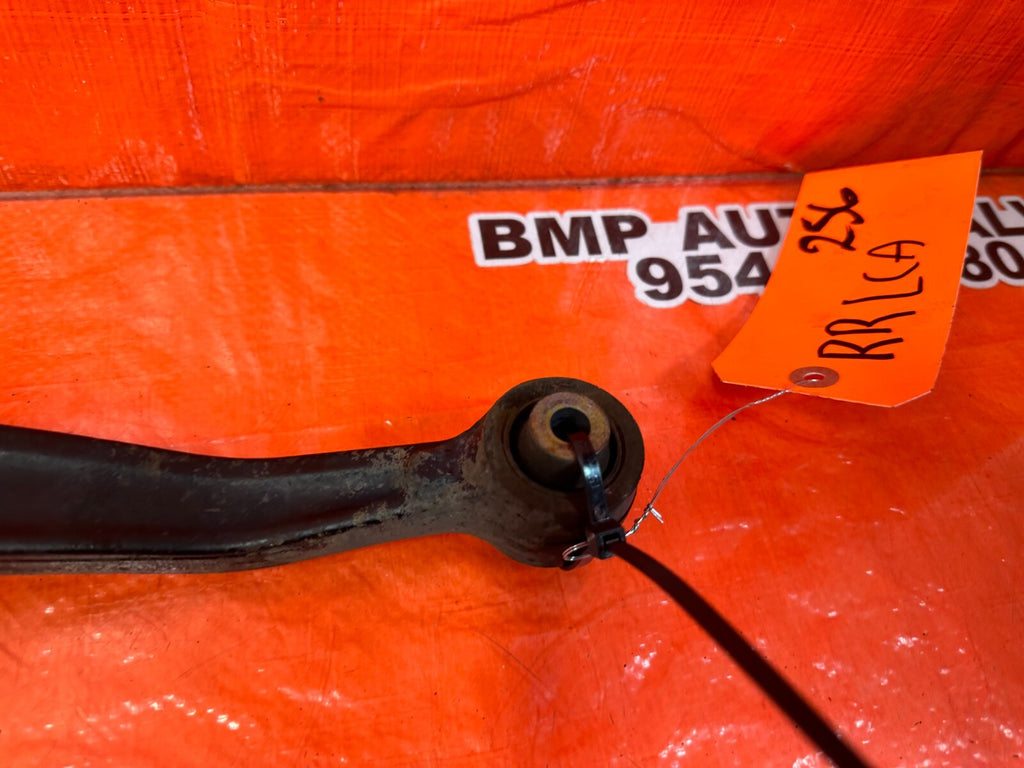 93 97 HONDA DEL SOL   PASSENGER RIGHT REAR   LOWER CONTROL ARM   OEM #2566