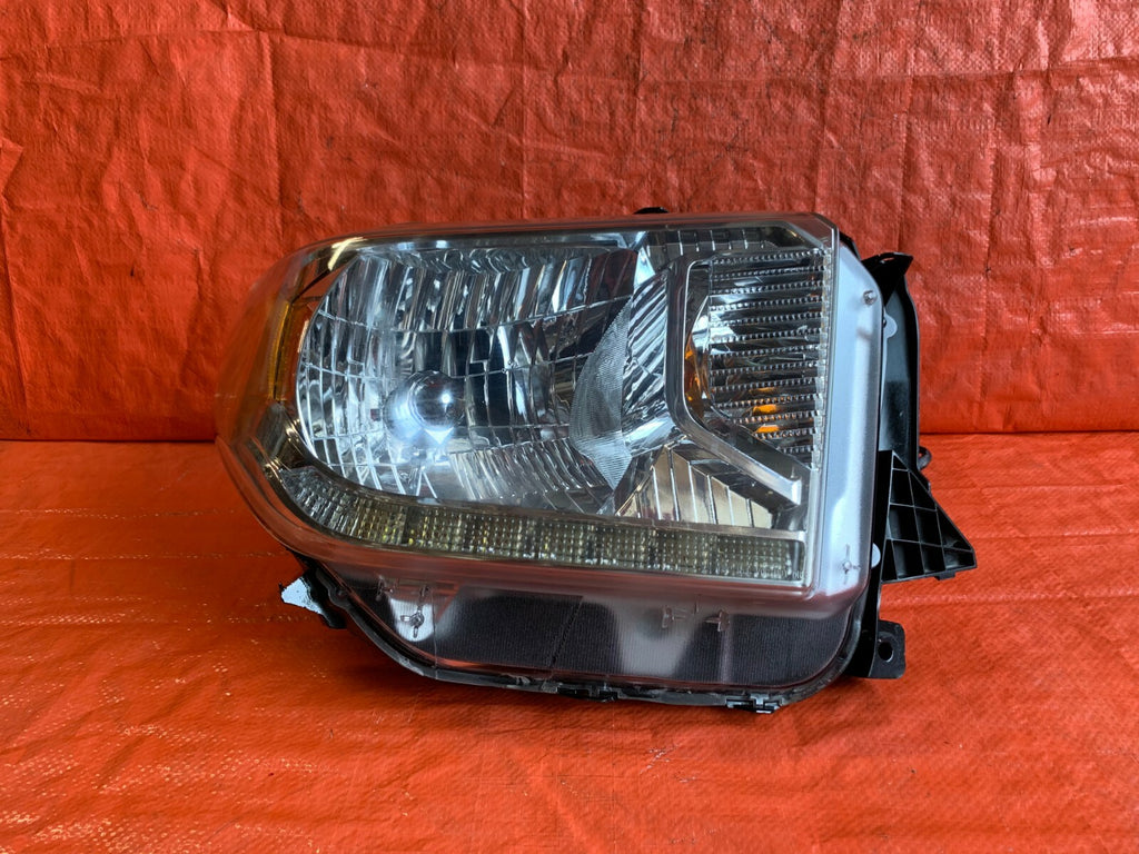 OEM 2014 2015 2016 2017 TOYOTA TUNDRA   PASSENGER RIGHT HEADLIGHT HEADLAMP W LED1