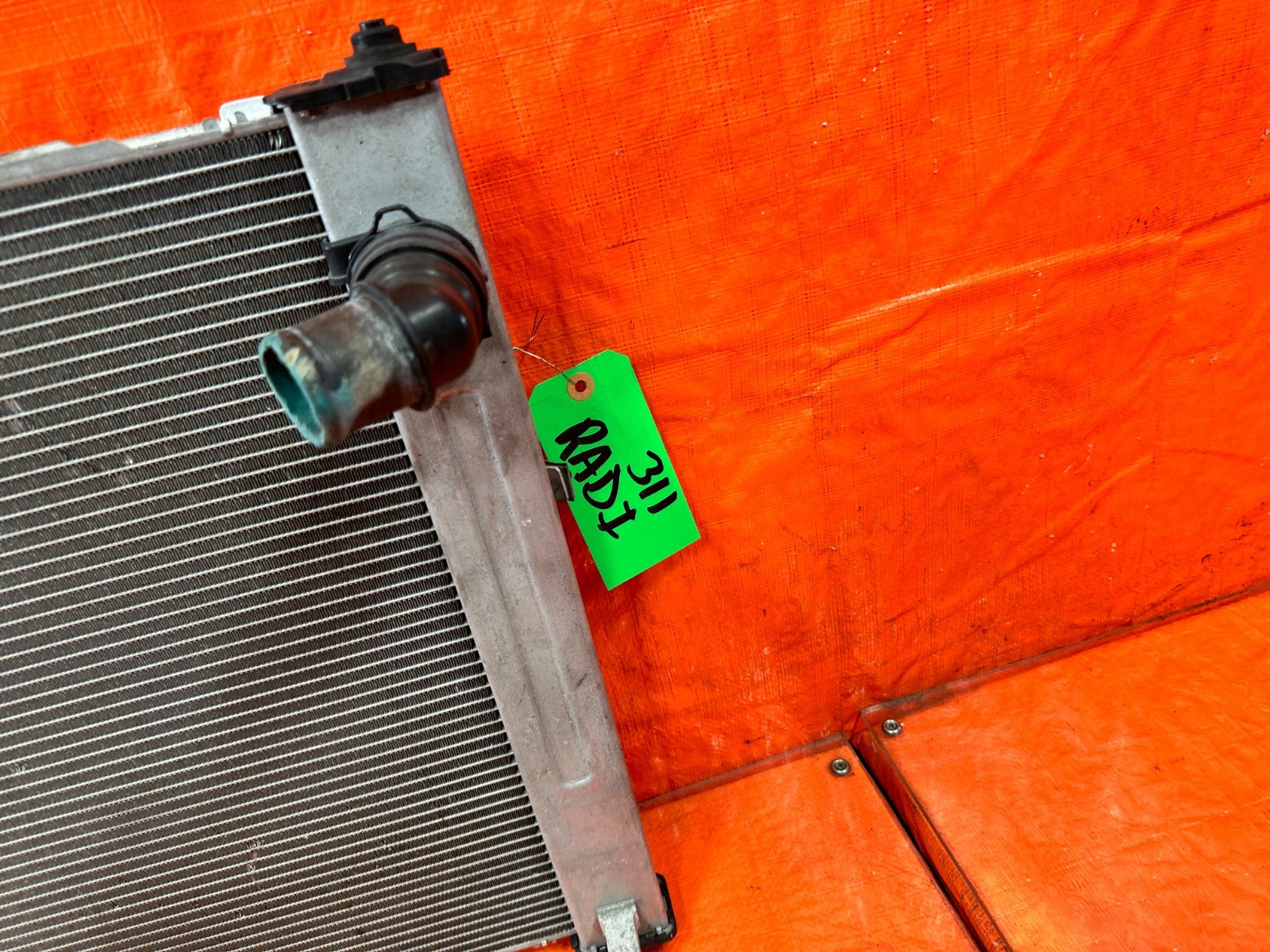 08 15 INFINITI G37 Q60   6 SPEED MANUAL RADIATOR   OEM FACTORY #3118