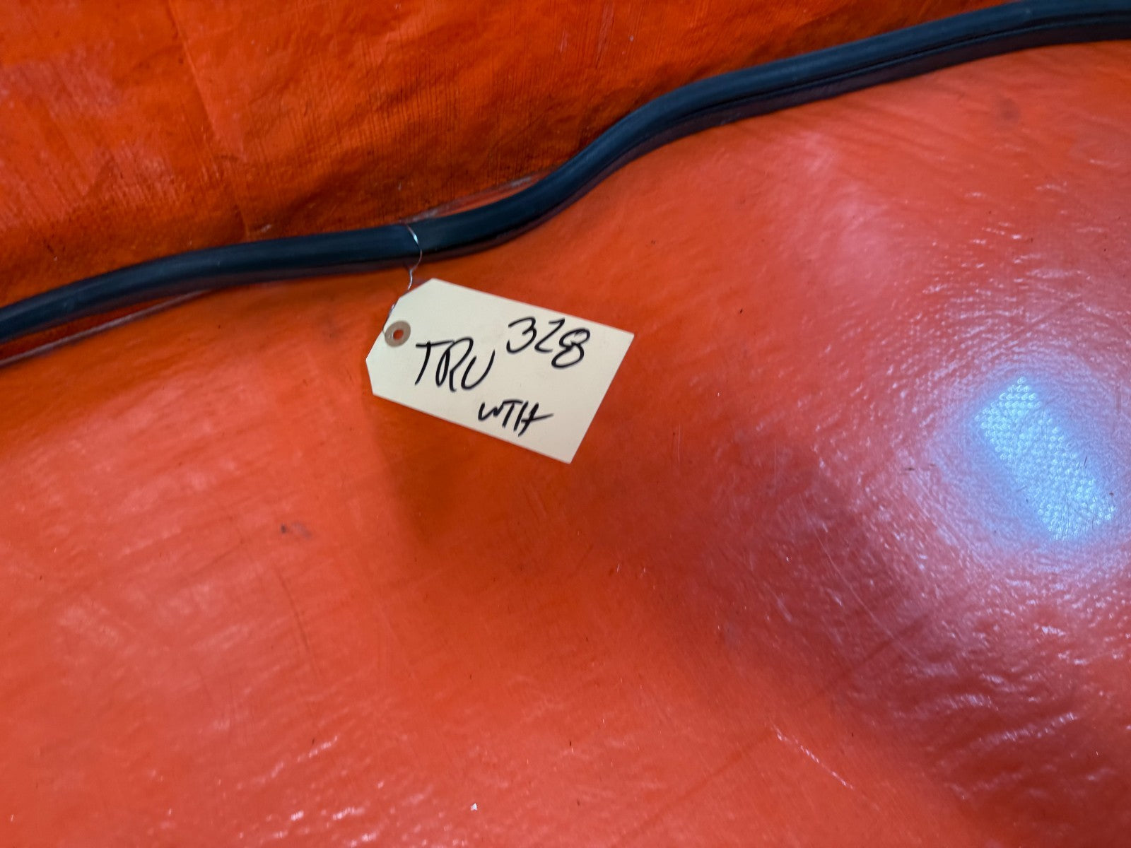 08 15 INFINITI G37 Q60    2D COUPE REAR TRUNK WEATHER STRIP GASKET SEAL OEM 3288