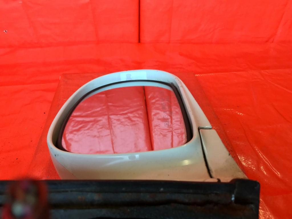 OEM 2004 2005 KIA SEDONA PASSENGER RIGHT SIDE VIEW MIRROR   7 PIN   WHITE  7