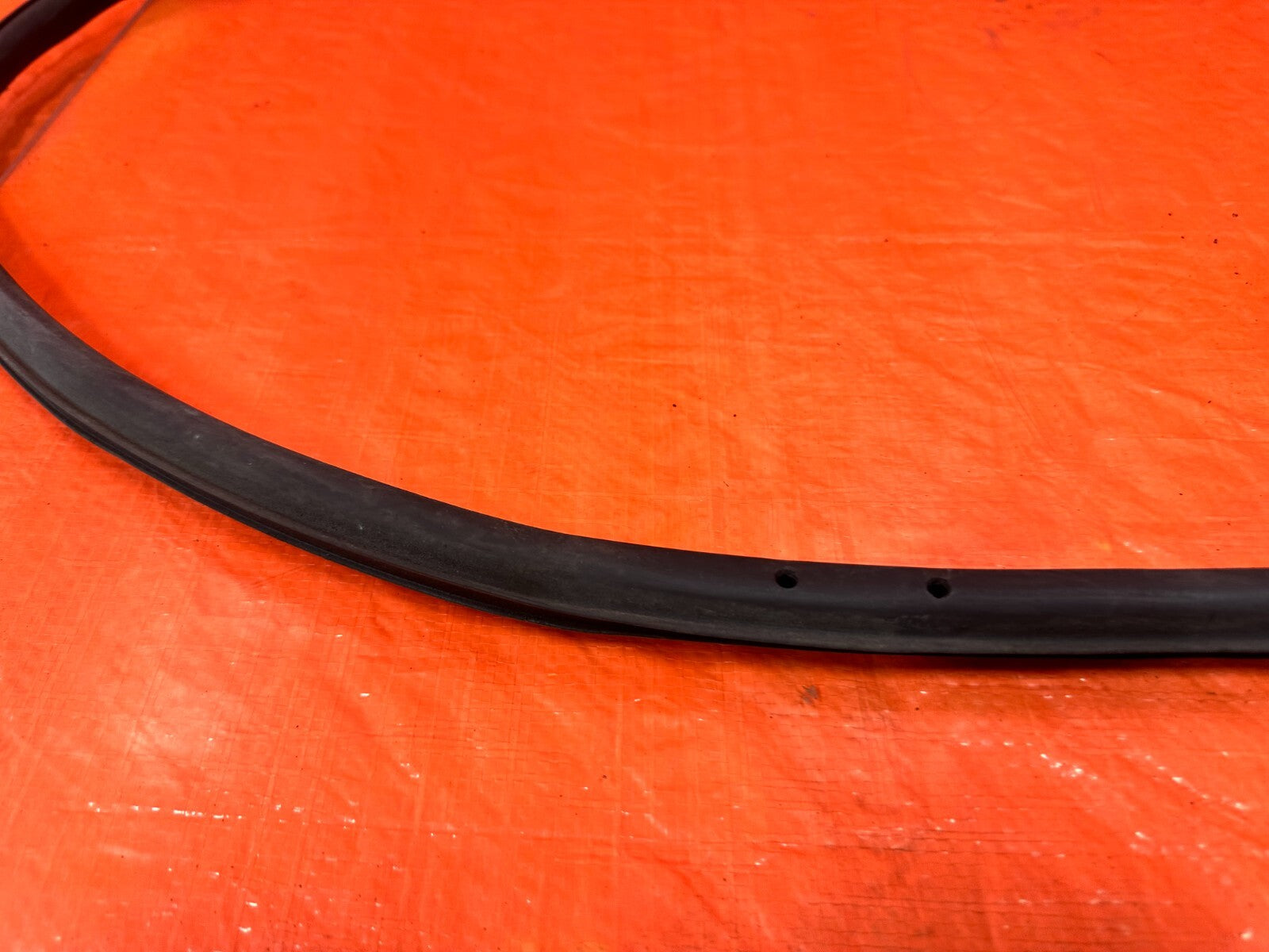 06 11 CIVIC 4D SEDAN DRIVER LEFT REAR DOOR WEATHER STRIP TRIM SEAL GASKET #2828