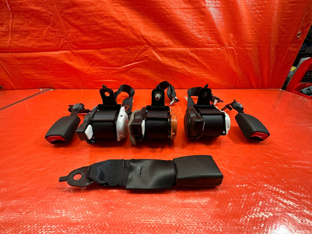 14 17 INFINITI Q50 REAR SEAT BELT SET LEFT & RIGHT SEAT BELTS   BLACK   OEM #18510