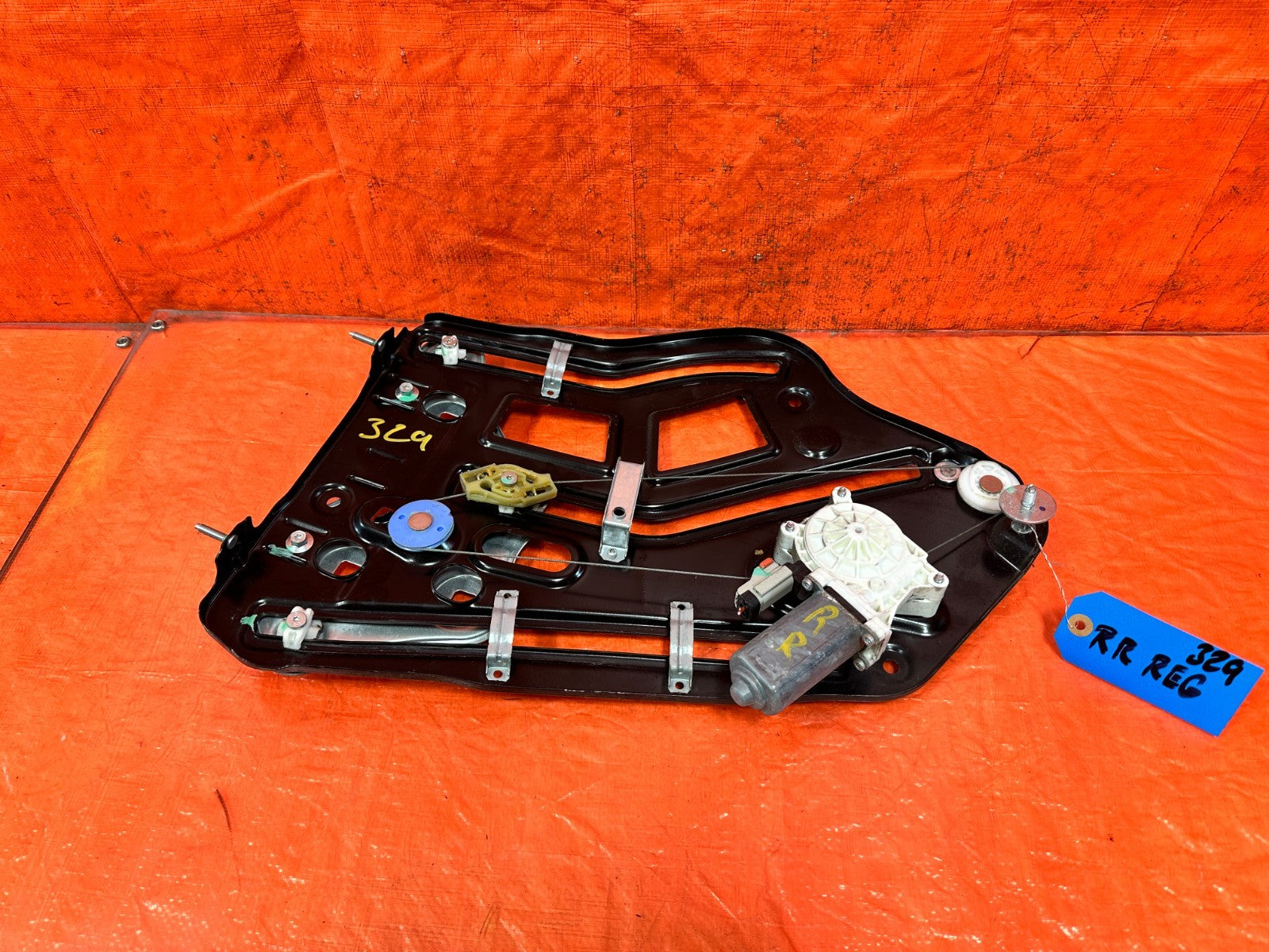 2009 2015 INFINITI Q60 G37 CONVERTIBLE RIGHT REAR WINDOW REGULATOR MOTOR #3290