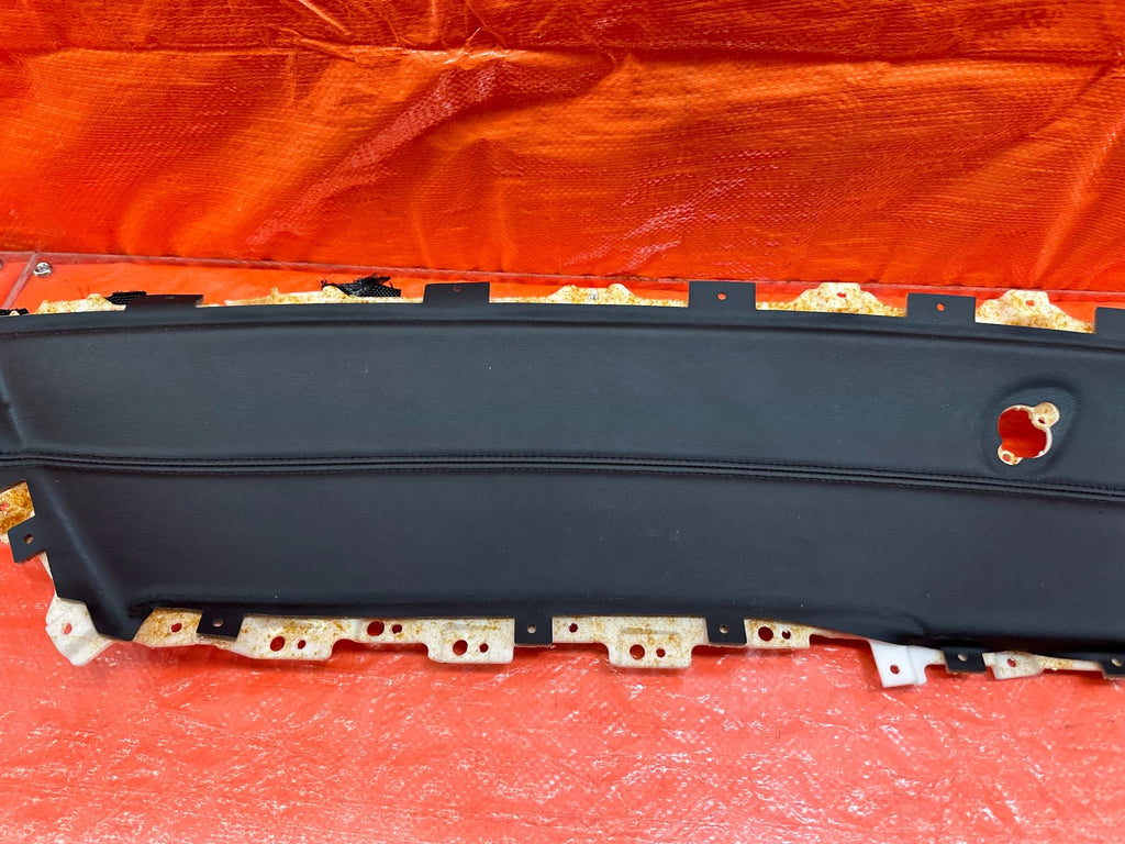 08 15 INFINITI G37 & Q60 COUPE DRIVER LEFT BLACK LEATHER DOOR PANEL INSERT #1856