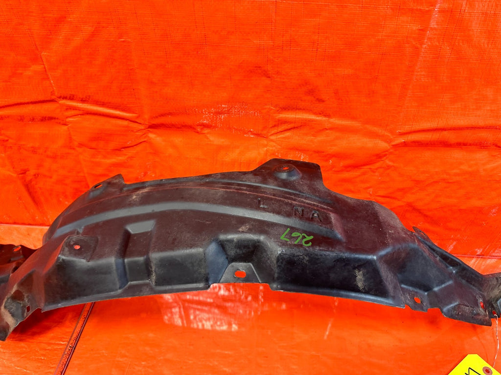 90 97 MAZDA MX 5 MIATA DRIVER LEFT FRONT FENDER LINER SPLASH SHIELD OEM 26711