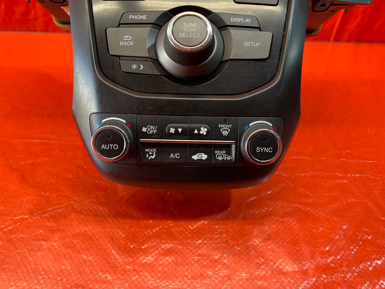13 18 ACURA RDX BASE   AM FM RADIO STEREO CD PLAYER   39100 TX4 A01   OEM #1538