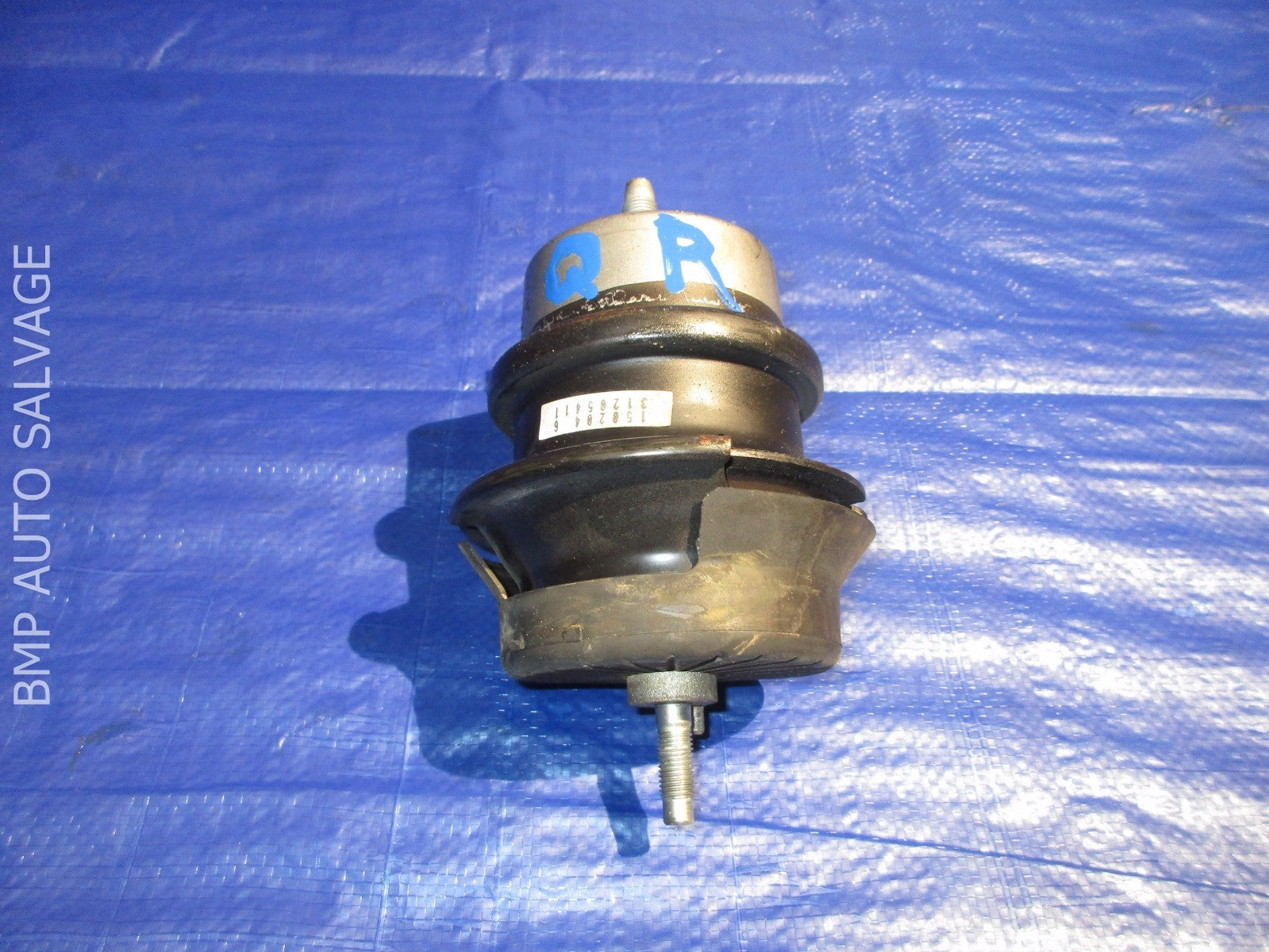 OEM 2014   2016 INFINITI Q70 3.7L RWD PASSENGER RIGHT ENGINE MOUNT MOTOR STRUT 0