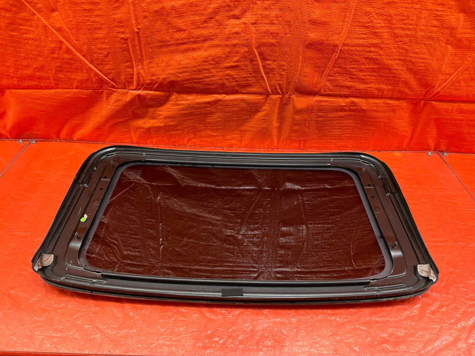 02 05 HONDA CIVIC SI EP3 HATCHBACK   SUNROOF MOONROOF SLIDING ROOF GLASS OEM 2168