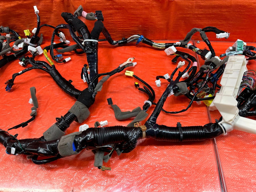 2018 18 INFINITI Q60 RED SPORT   MAIN BODY WIRE HARNESS WIRING LOOM   OEM #20010