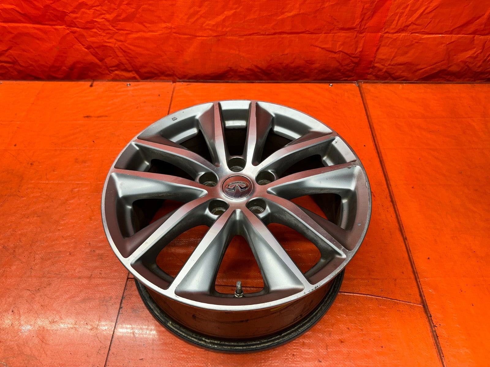 14-17 INFINITI Q50 17 INCH 10 SPOKE ALLOY WHEEL RIM W/ TPMS SENSOR OEM FACTORY R0